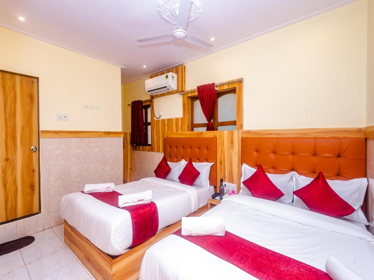 Aman Hotel Near Cst Мумбай Екстериор снимка